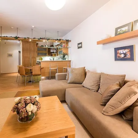 דירה Best Apartments-sulevimagi טאלין