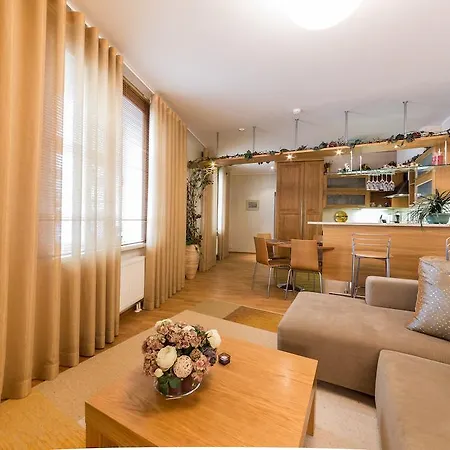 Best Apartments-sulevimagi