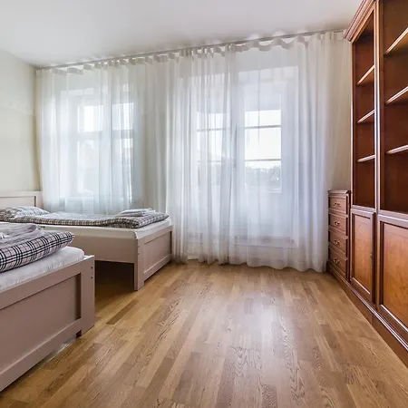 Best Apartments-sulevimagi